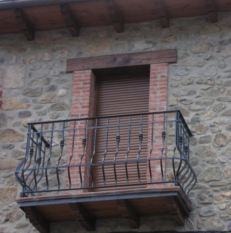 Casa Rural La Altanera Barniedo de la Reina Exterior photo