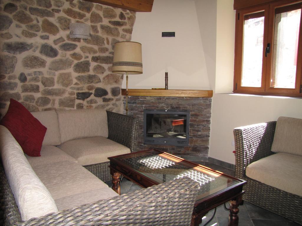 Casa Rural La Altanera Barniedo de la Reina Exterior photo